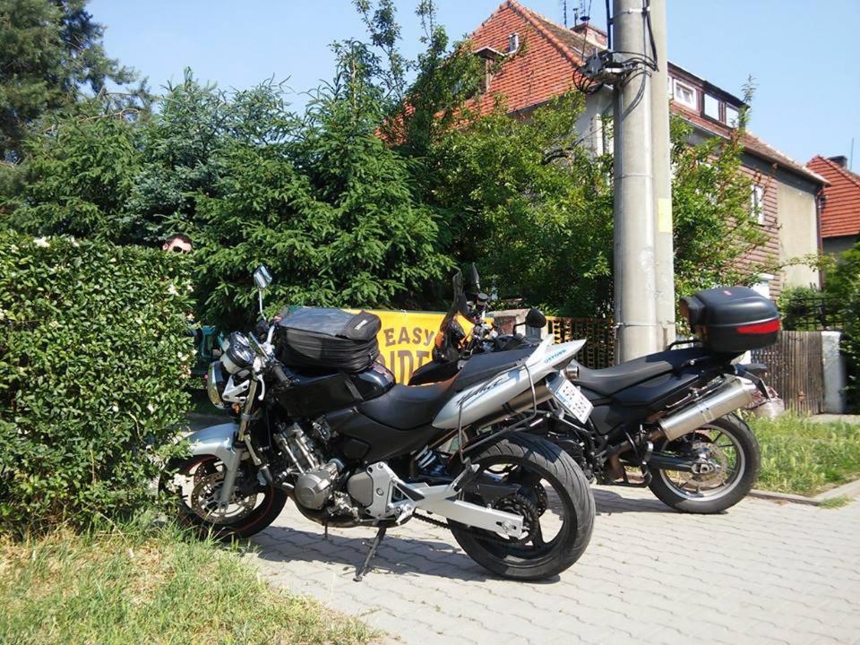 Easy Rider Hostel Wrocław Buitenkant foto